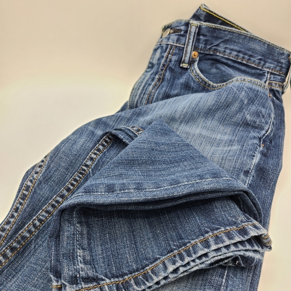 Levi's 514 Jeans / 31x32 / Dark Blue Denim - Picture 6 of 8